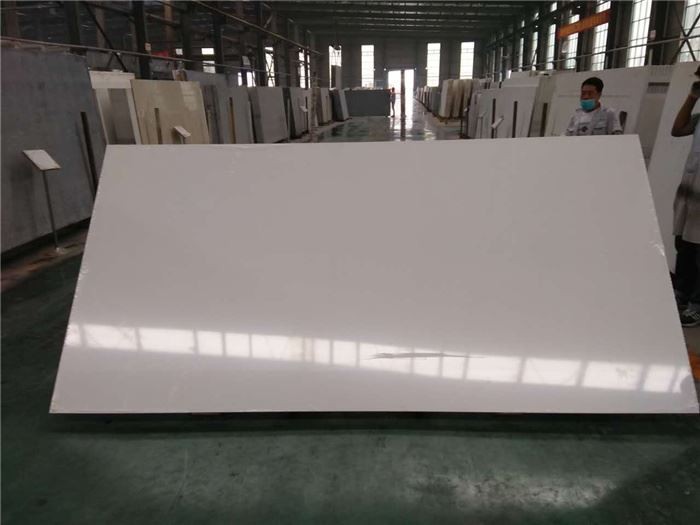 luna white quartz stone polished slab