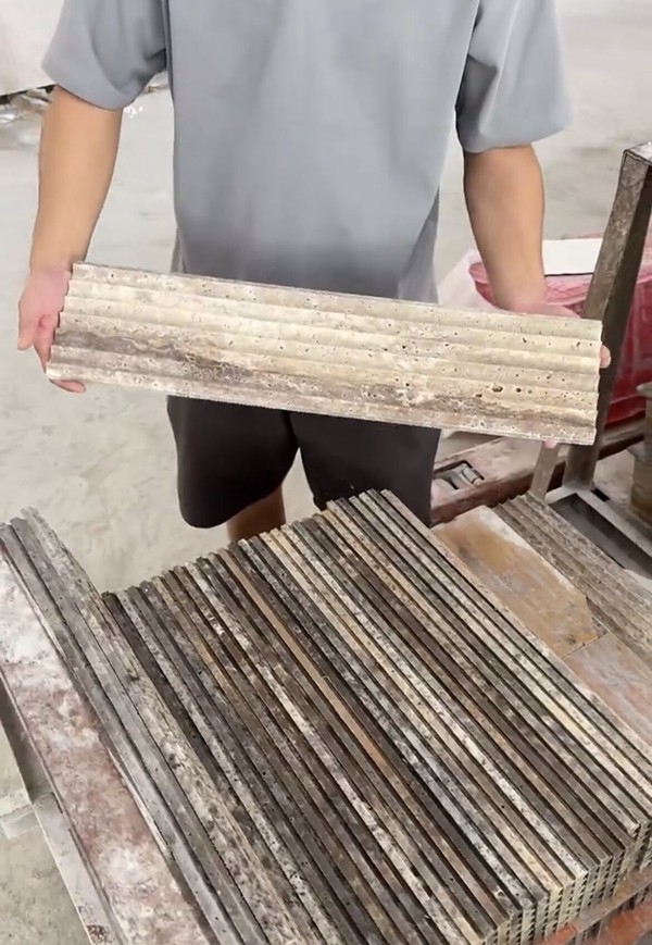 Fluted Silver Travertine Tile