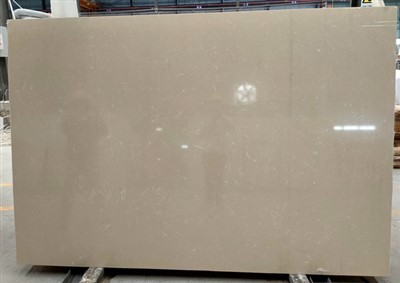 Beige kunstig marmor
