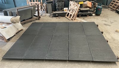 Flammet basalt brolæggere