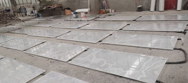 Hvide Onyx kompositfliser
